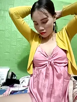 Snapshot of Tin_tanny chatting on 11.20.25 Tin tanny online show from 11.20.25