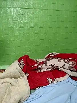 Snapshot of Tin_tanny chatting on 11.25.25 Tin tanny online show from 11.25.25