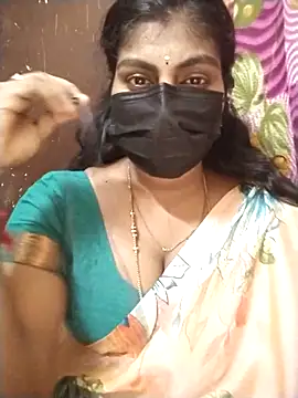 Nithiila online show from 09.24.25