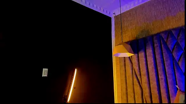 Boss Domiinator online show from 10.22.25