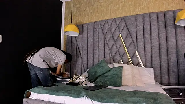 Boss Domiinator online show from 11.03.25