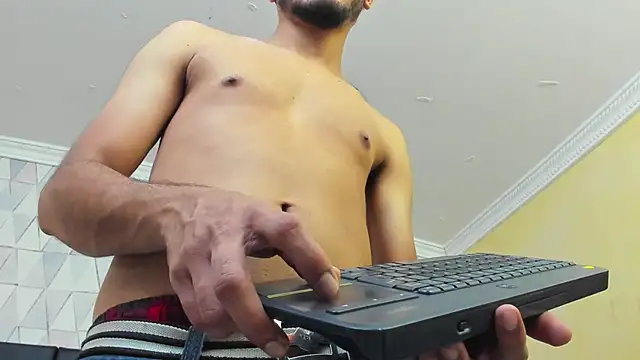 Boss Domiinator online show from 02.01.26