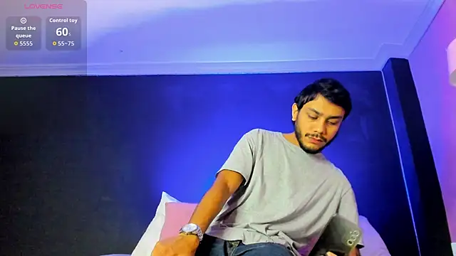 Boss Domiinator online show from 04.01.26