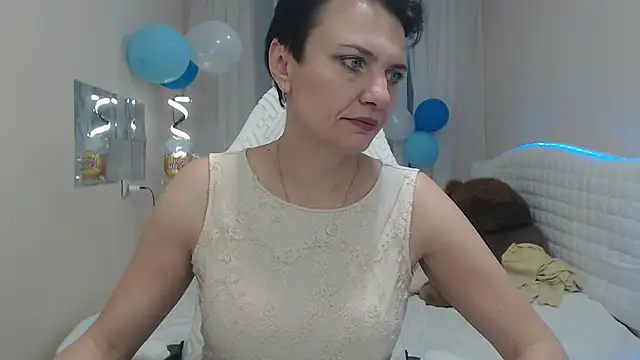 AvaSaturnian online show from 10.02.25