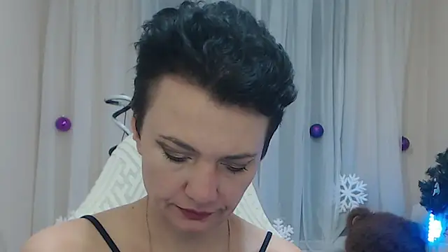 AvaSaturnian online show from 01.09.26