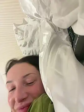 Remirosee online show from 02.04.26