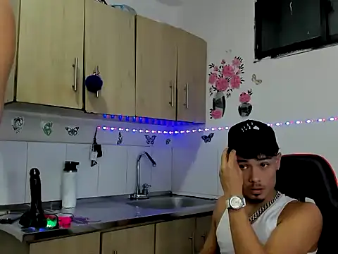 Snapshot of dilan_abraham12 chatting on 10.12.25 dilan abraham12 online show from 10.12.25