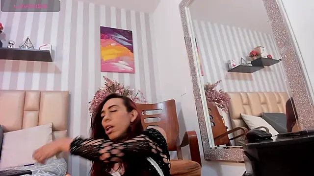 Snapshot of MissDiabla_ chatting on 09.08.25 MissDiabla online show from 09.08.25