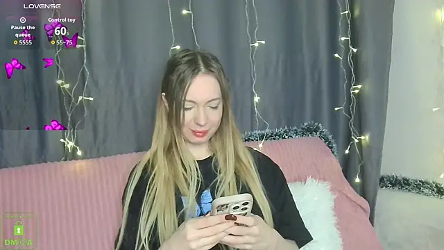 BabbbyFoxxx online show from 01.08.26