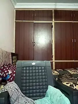 Snapshot of Mee_harini-telugupilla chatting on 09.29.25 Mee harini-telugupilla online show from 09.29.25