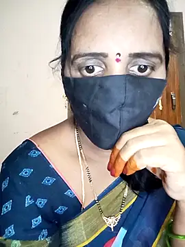 Snapshot of Mee_harini-telugupilla chatting on 10.04.25 Mee harini-telugupilla online show from 10.04.25