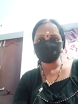 Snapshot of Mee_harini-telugupilla chatting on 11.07.25 Mee harini-telugupilla online show from 11.07.25