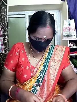 Snapshot of Mee_harini-telugupilla chatting on 11.21.25 Mee harini-telugupilla online show from 11.21.25