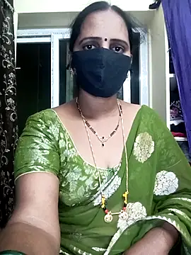 Snapshot of Mee_harini-telugupilla chatting on 12.20.25 Mee harini-telugupilla online show from 12.20.25