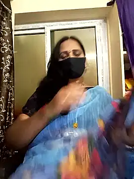 Snapshot of Mee_harini-telugupilla chatting on 01.06.26 Mee harini-telugupilla online show from 01.06.26