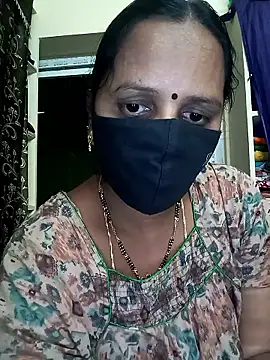 Snapshot of Mee_harini-telugupilla chatting on 01.12.26 Mee harini-telugupilla online show from 01.12.26
