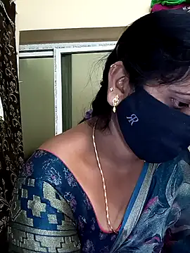 Snapshot of Mee_harini-telugupilla chatting on 02.12.26 Mee harini-telugupilla online show from 02.12.26