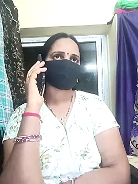 Snapshot of Mee_harini-telugupilla chatting on 02.16.26 Mee harini-telugupilla online show from 02.16.26