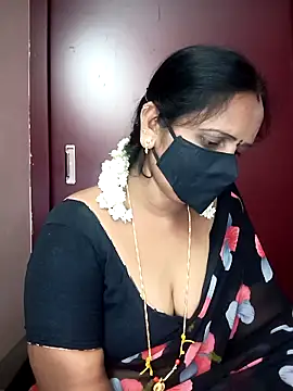 Snapshot of Mee_harini-telugupilla chatting on 02.21.26 Mee harini-telugupilla online show from 02.21.26