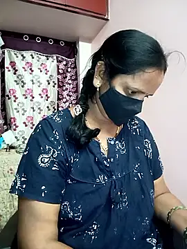 Snapshot of Mee_harini-telugupilla chatting on 02.28.26 Mee harini-telugupilla online show from 02.28.26