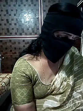 Snapshot of Mee_harini-telugupilla chatting on 05.04.26 Mee harini-telugupilla online show from 05.04.26