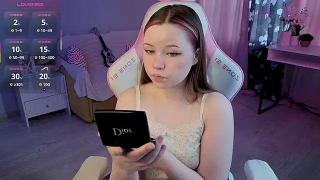 Sweetie Hope online show from 10.05.25