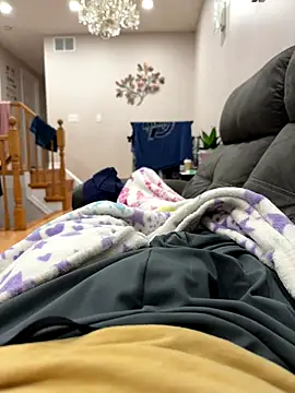 Snapshot of Rocky_Rules chatting on 10.13.25 Rocky Rules online show from 10.13.25