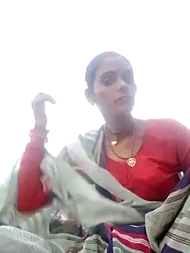 Snapshot of H_seema chatting on 09.12.25 H seema online show from 09.12.25