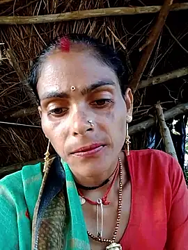 Snapshot of H_seema chatting on 09.26.25 H seema online show from 09.26.25