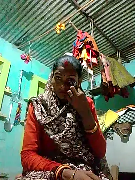 Snapshot of H_seema chatting on 10.15.25 H seema online show from 10.15.25