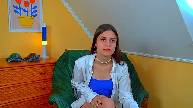 ArianaAllens online show from 09.13.25