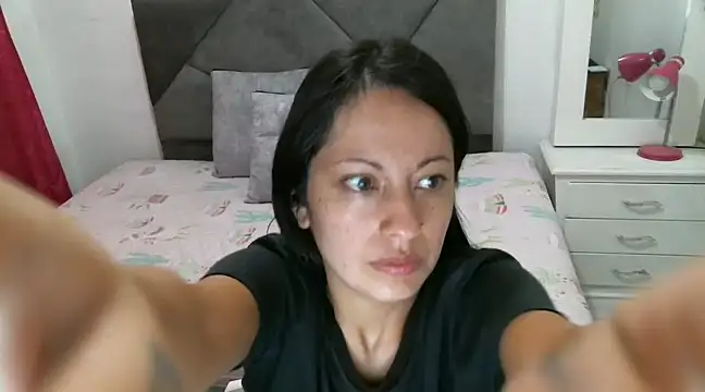 Taylormegan online show from 03.15.25