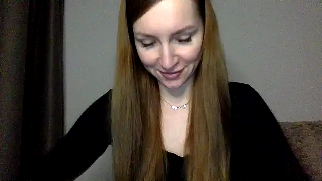 Varnyx online show from 12.03.25