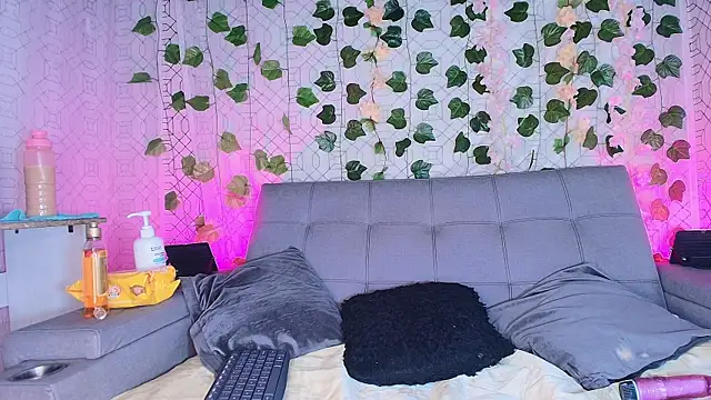 collet 1 online show from 10.12.25