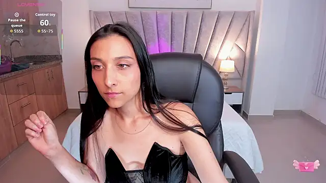 Kristen Rousse online show from 01.09.26