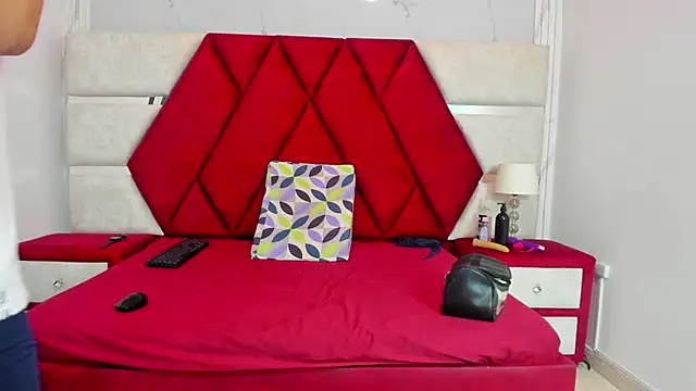 Snapshot of Kity_spiderr chatting on 02.19.26 Kity spiderr online show from 02.19.26