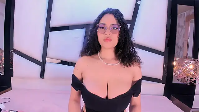 Lilithadams1 online show from 09.20.25