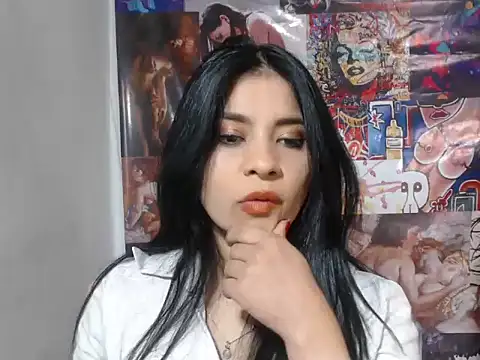 ValerieLove  online show from 10.03.25