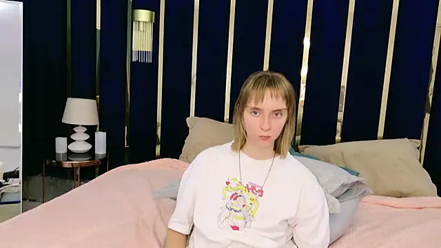 Beverly Gomes online show from 09.24.25