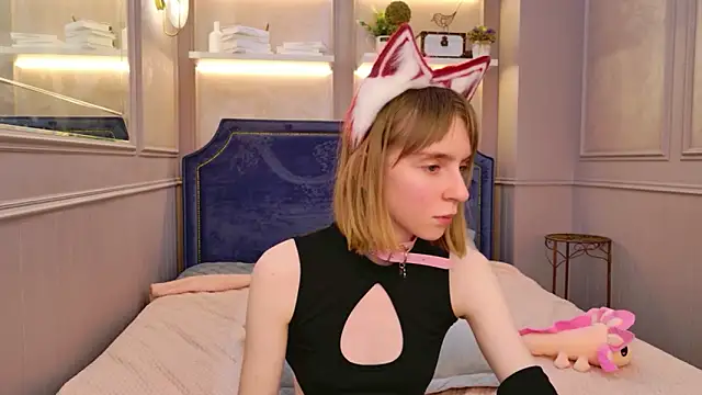 Beverly Gomes online show from 03.18.26