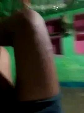 Snapshot of CUTE-004 chatting on 06.25.26 CUTE-004 online show from 06.25.26