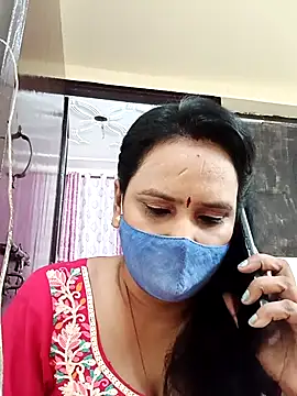 Snapshot of Your-vipasha chatting on 10.30.25 Your-vipasha online show from 10.30.25