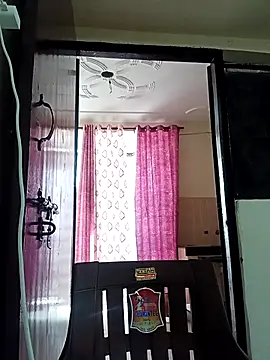 Snapshot of Your-vipasha chatting on 11.04.25 Your-vipasha online show from 11.04.25