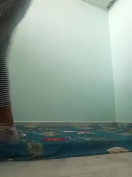 Snapshot of Your-vipasha chatting on 11.18.25 Your-vipasha online show from 11.18.25