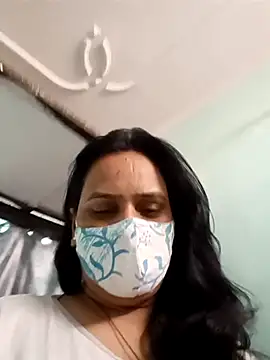 Snapshot of Your-vipasha chatting on 11.21.25 Your-vipasha online show from 11.21.25