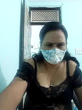 Snapshot of Your-vipasha chatting on 11.24.25 Your-vipasha online show from 11.24.25