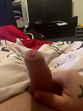 Snapshot of Badking9377 chatting on 09.20.25 Badking9377 online show from 09.20.25