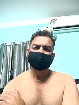 Snapshot of demon_royal chatting on 10.17.25 demon royal online show from 10.17.25