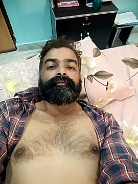 Snapshot of demon_royal chatting on 11.25.25 demon royal online show from 11.25.25