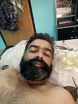 Snapshot of demon_royal chatting on 11.29.25 demon royal online show from 11.29.25